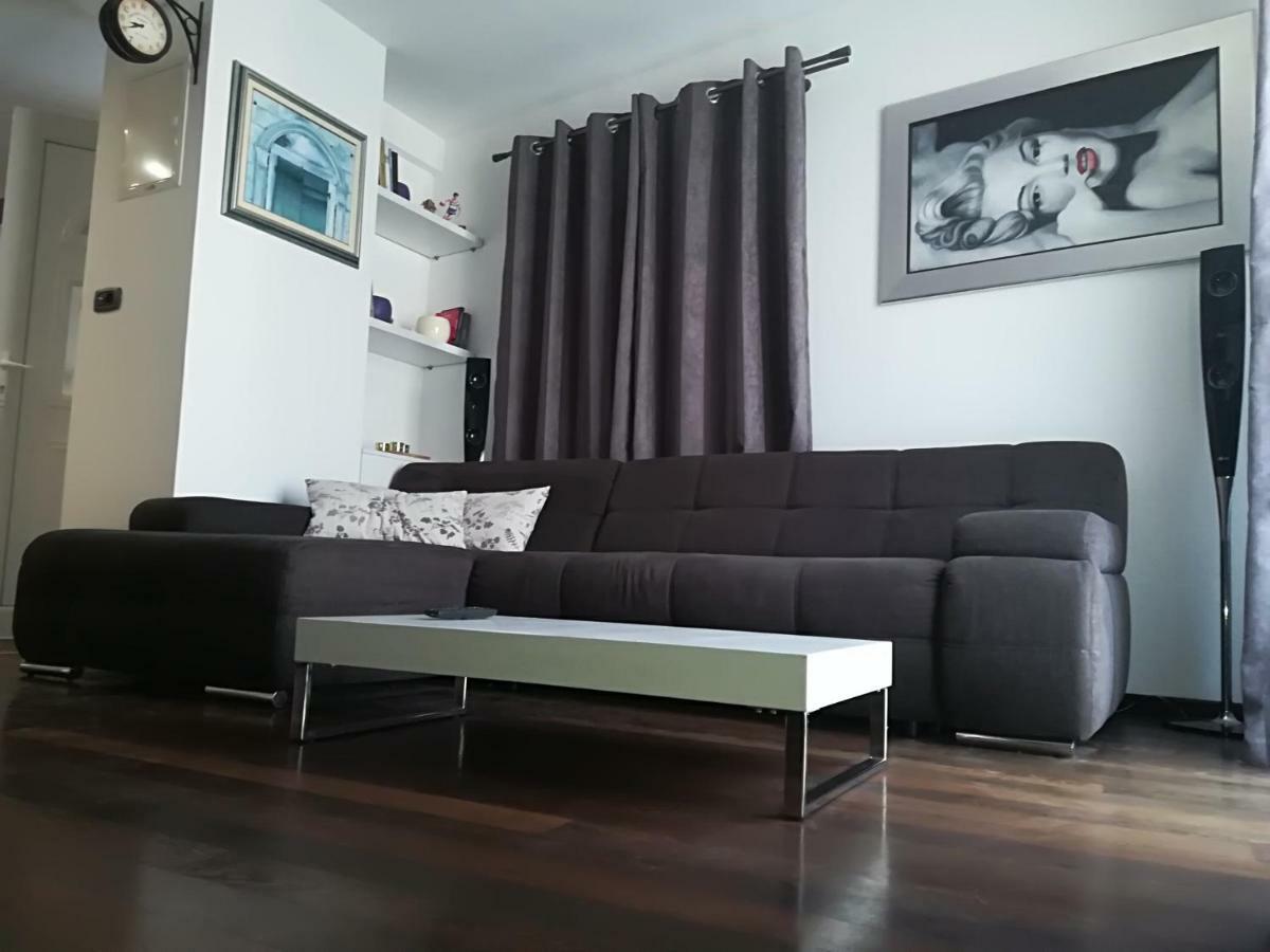 Apartman Brzovic Omiš Εξωτερικό φωτογραφία