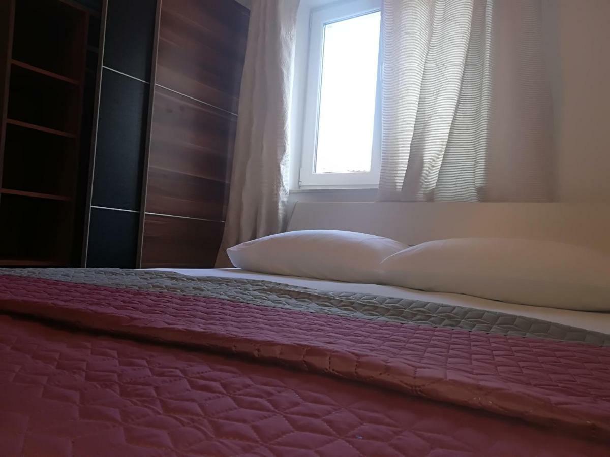 Apartman Brzovic Omiš Εξωτερικό φωτογραφία